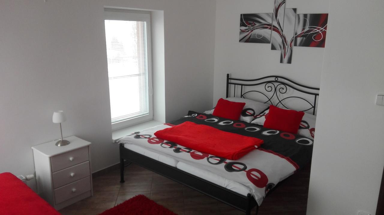 Apartmany Na Rozcesti Lomnice nad Popelkou Exteriör bild