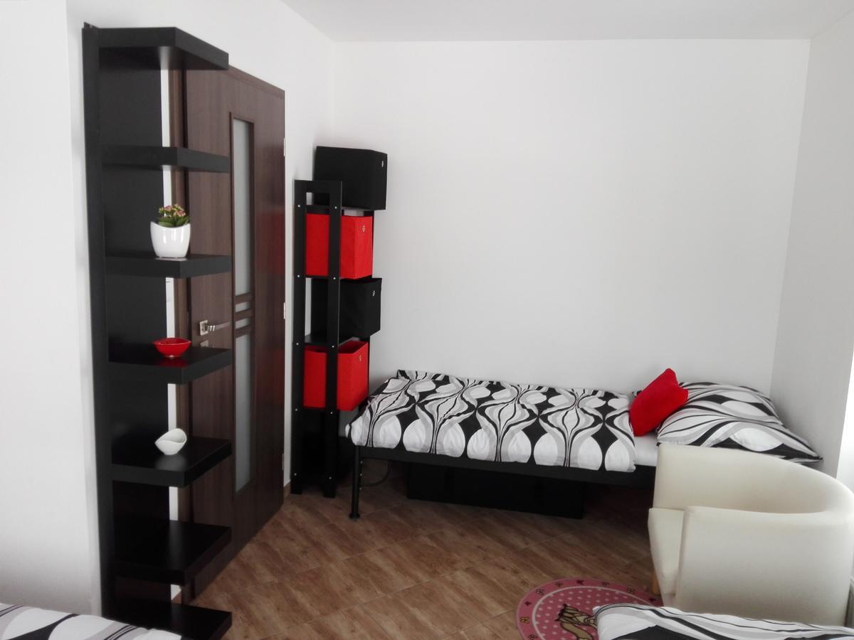 Apartmany Na Rozcesti Lomnice nad Popelkou Exteriör bild
