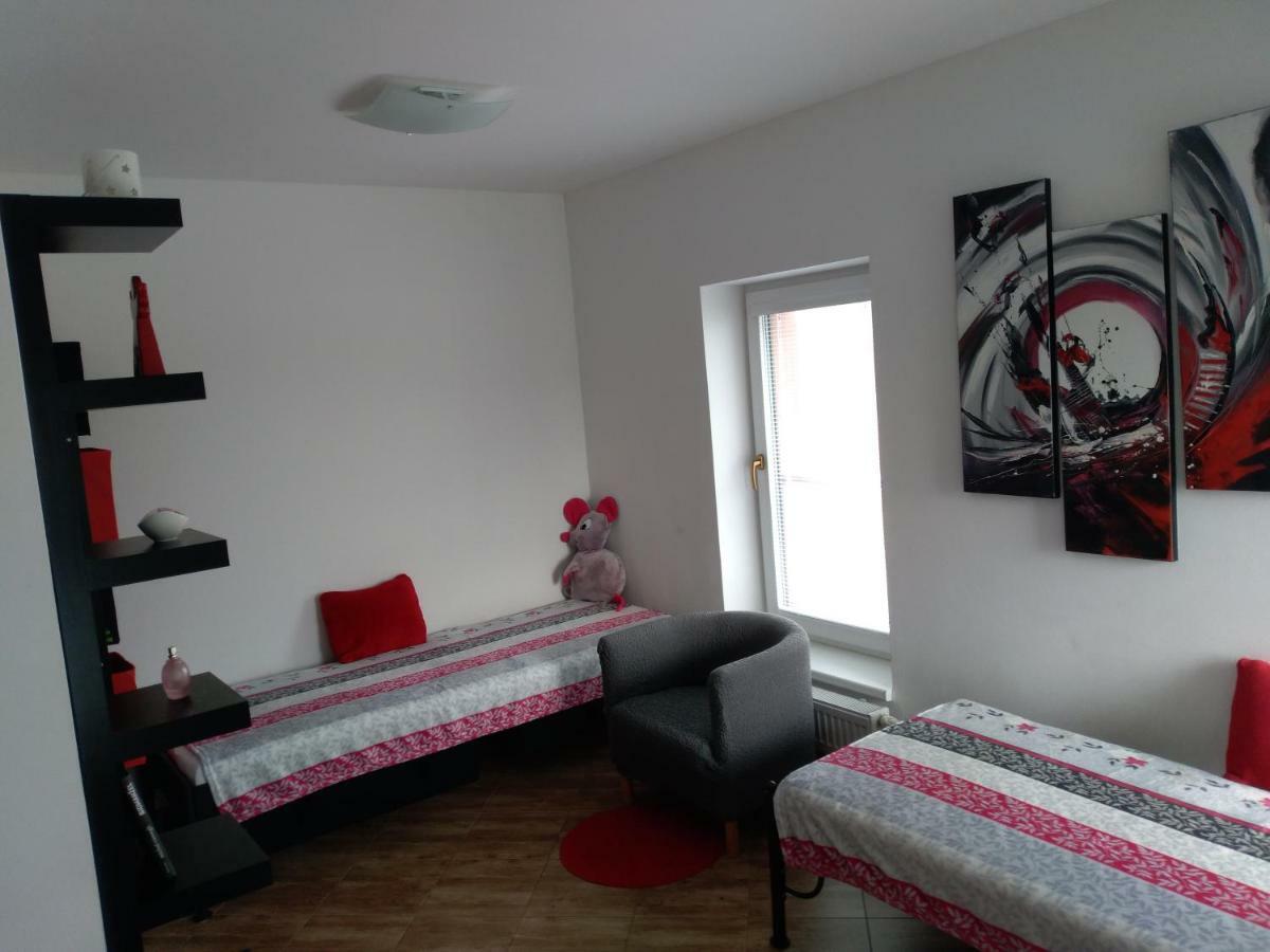 Apartmany Na Rozcesti Lomnice nad Popelkou Exteriör bild