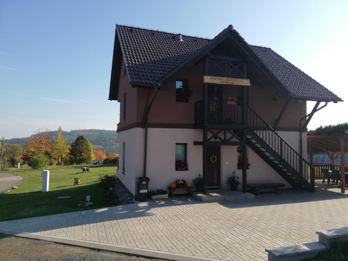 Apartmany Na Rozcesti Lomnice nad Popelkou Exteriör bild