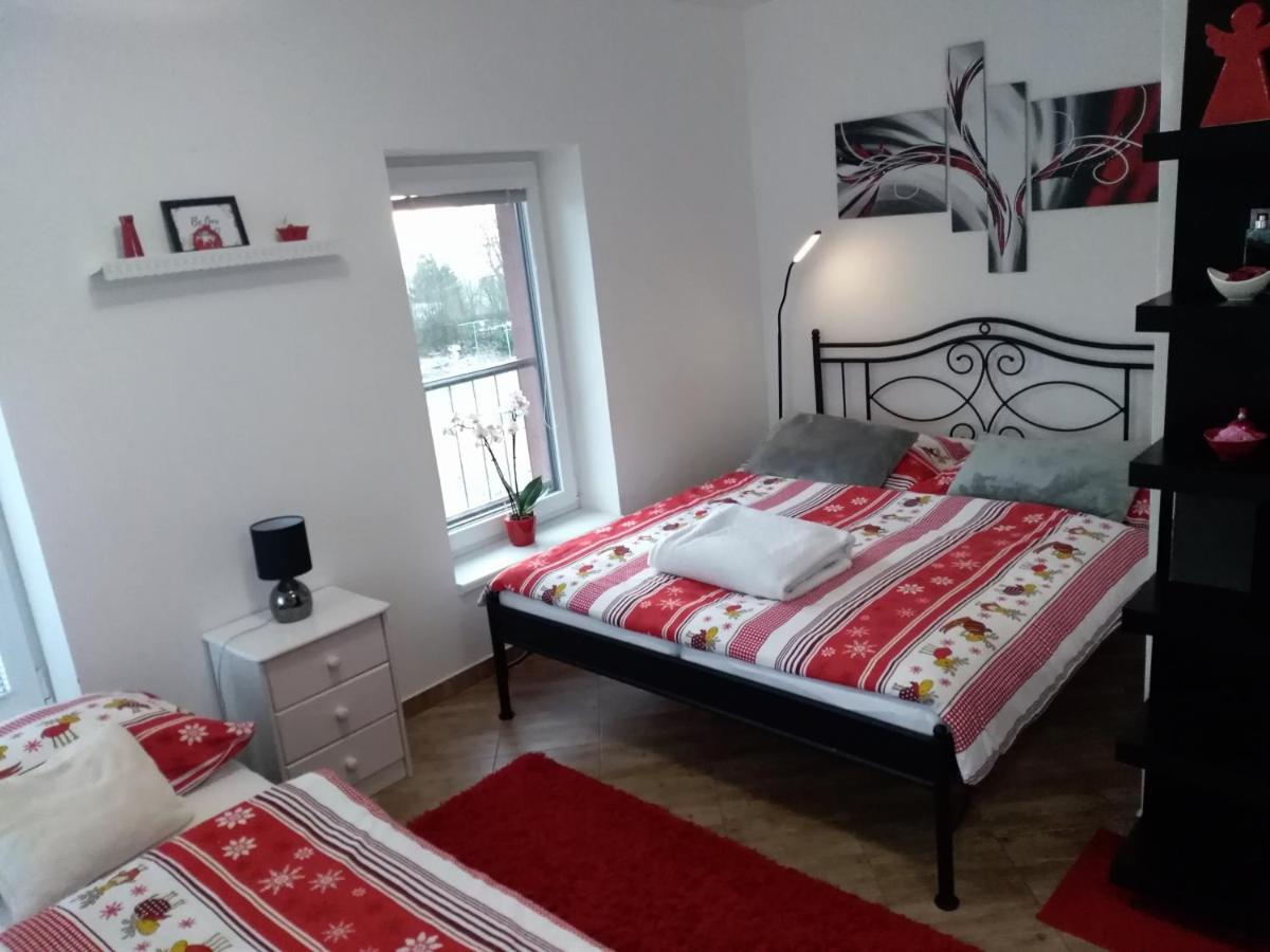 Apartmany Na Rozcesti Lomnice nad Popelkou Exteriör bild